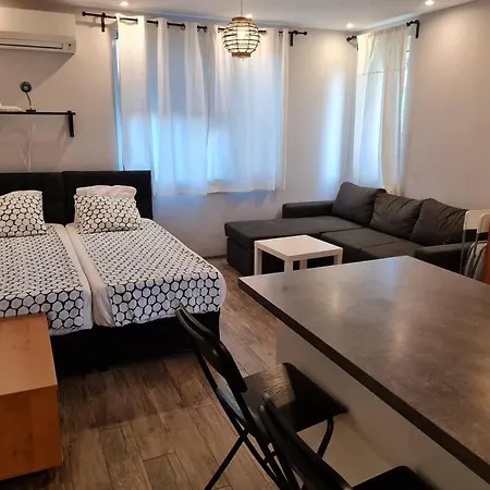 Apartment Slavyanska Warna